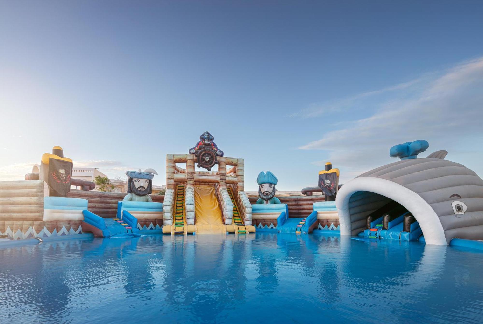 Palm Royale Resort - מפרץ סומה מראה חיצוני תמונה