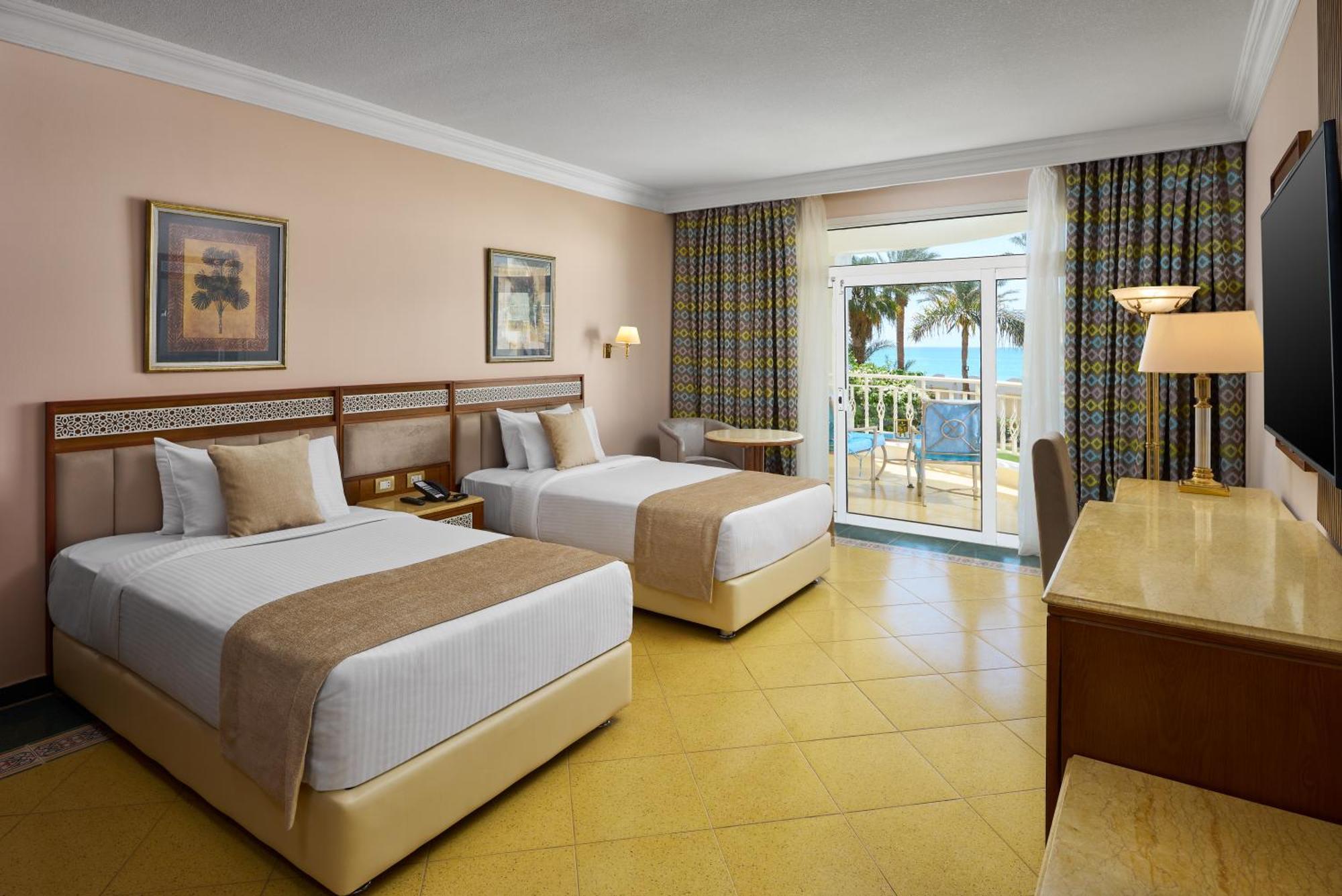 Palm Royale Resort - מפרץ סומה מראה חיצוני תמונה