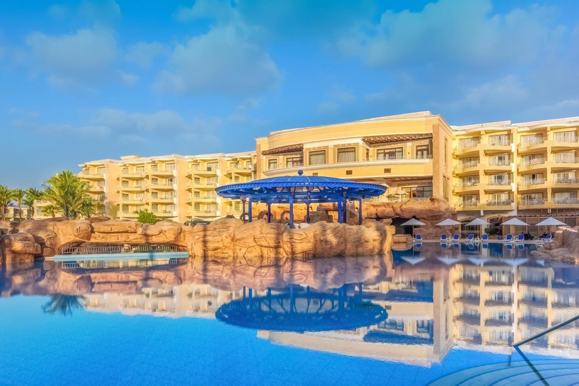 Palm Royale Resort - מפרץ סומה מראה חיצוני תמונה