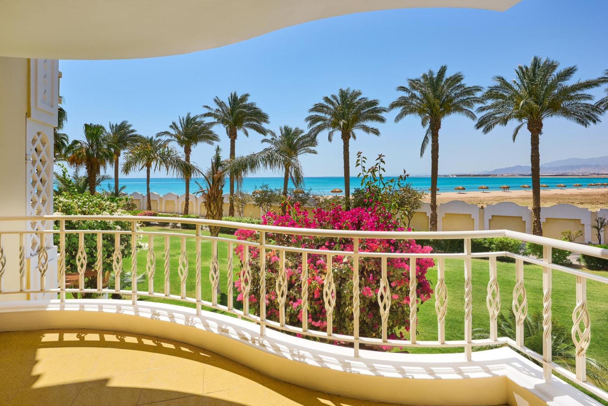 Palm Royale Resort - מפרץ סומה מראה חיצוני תמונה