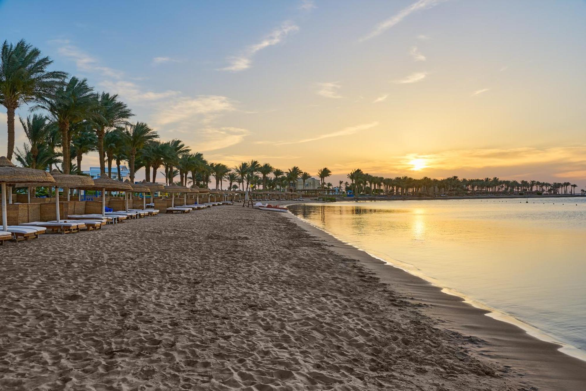 Palm Royale Resort - מפרץ סומה מראה חיצוני תמונה